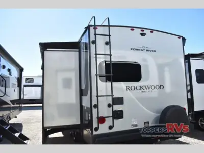 2026 Forest River Rockwood Mini Lite 2522FB photo 4