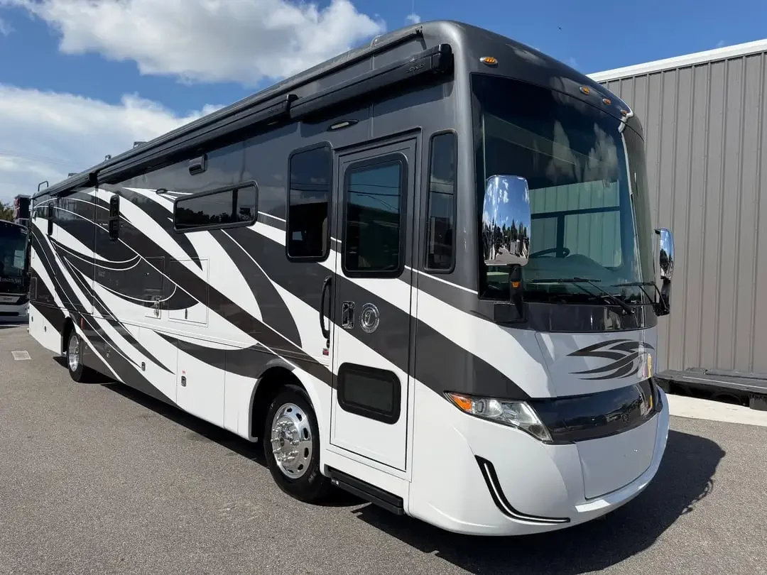 2021 Tiffin Motorhomes Allegro Red 340 38 LL exterior
