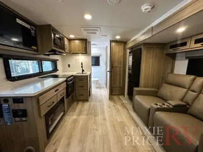 2027 Forest River Flagstaff Micro Lite 22LKS photo 20