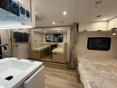 2027 Winnebago MICRO MINNIE 2108TB photo 12