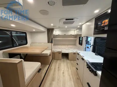 2027 Winnebago MICRO MINNIE 2108TB photo 27