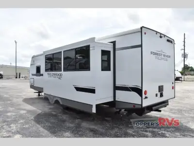 2026 Forest River Wildwood Heritage Glen Hyper-Lyte 28RKHL photo 6