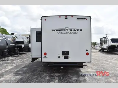 2026 Forest River Wildwood Heritage Glen Hyper-Lyte 28RKHL photo 5