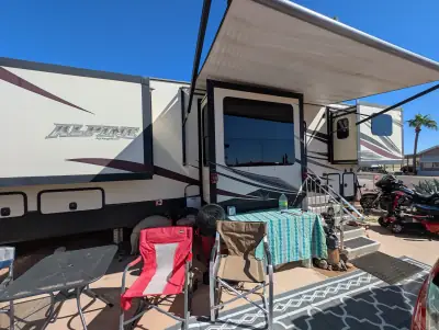 2017 ALPINE 3660FL photo 3