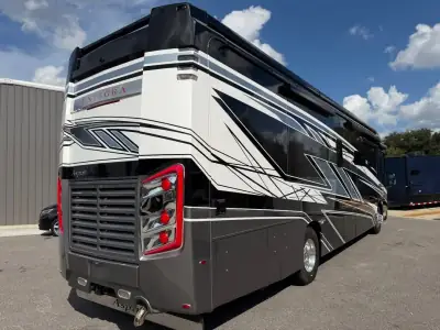2023 Entegra Coach Aspire 40P photo 6