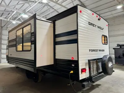 2027 Forest River Cherokee Grey Wolf 26SS photo 49