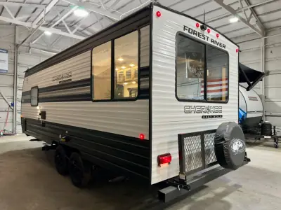 2027 Forest River Cherokee Grey Wolf 20RDSE photo 32