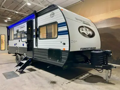 2027 Forest River Cherokee Grey Wolf 20RDSE