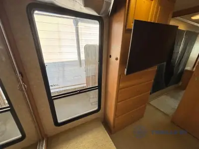 2007 Monoco Knight 40S photo 16