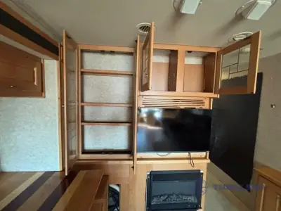 2007 Monoco Knight 40S photo 21