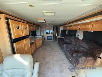 2007 Monoco Knight 40S photo 8