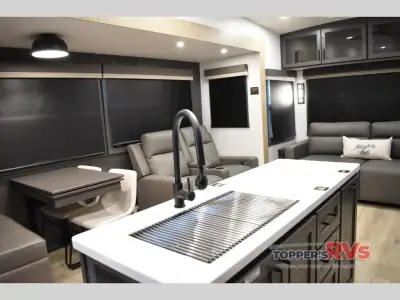 2026 Forest River Rockwood Signature R361RLS photo 10