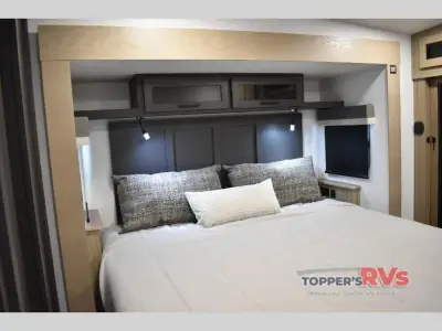 2026 Forest River Rockwood Signature R361RLS photo 57