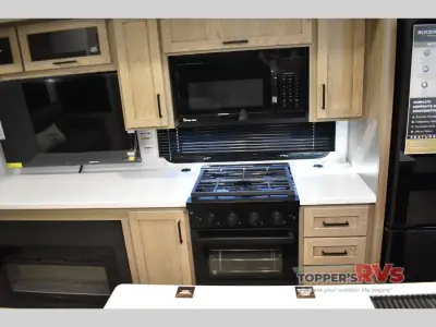 2026 Forest River Rockwood Signature R361RLS photo 26