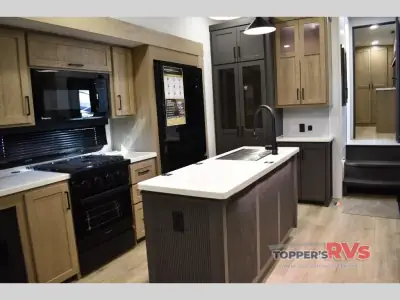 2026 Forest River Rockwood Signature R361RLS photo 12