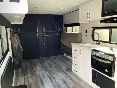 2026 Jayco Jay Flight 265TH photo 8