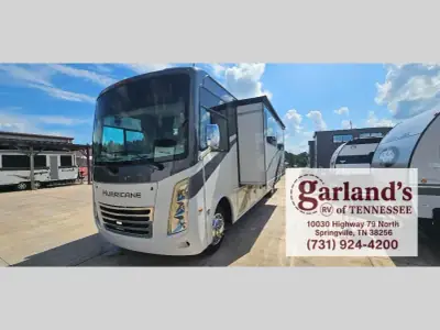 2023 Thor Motor Coach Hurricane 35M photo 4
