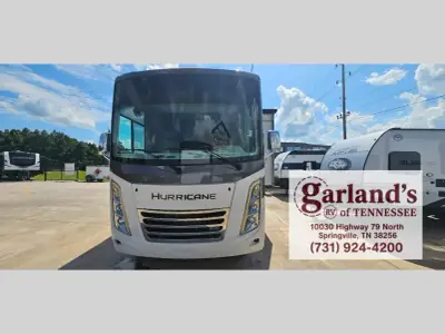 2023 Thor Motor Coach Hurricane 35M photo 3