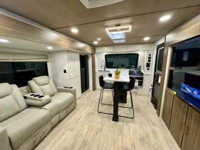 2026 Forest River Vibe 2500FIK photo 4