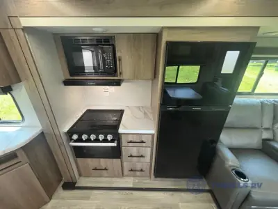 2024 Grand Design Imagine XLS 22MLE photo 15
