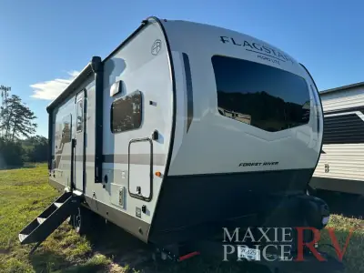 2027 Forest River Flagstaff Micro Lite 25MBR photo 3
