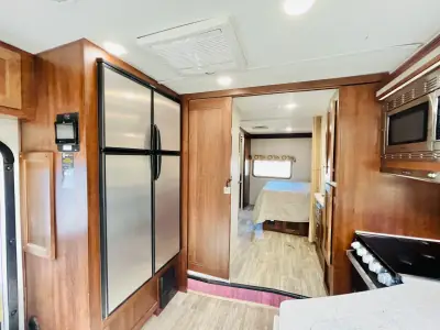 2019 Forest River FORESTER 3041DS photo 8