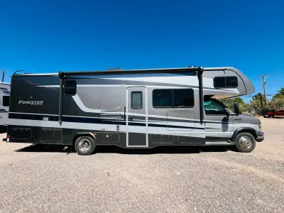 2019 Forest River FORESTER 3041DS photo 2
