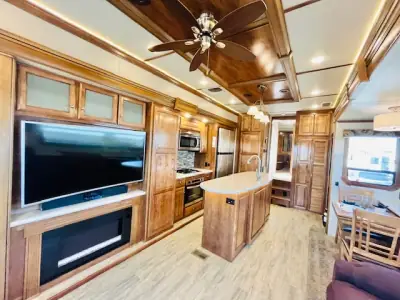 2018 Crossroads REDWOOD 392GK photo 13