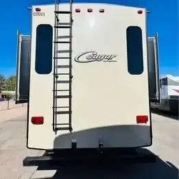 2017 Keystone COUGAR 326RDS photo 6