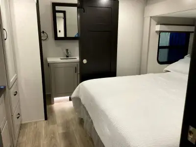 2026 Jayco North Point 395DSDB photo 25