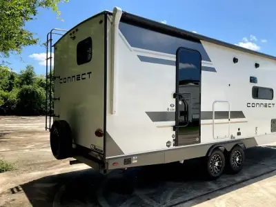 2027 K-Z Connect C261RB photo 29