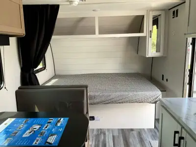 2026 Jayco Jay Flight SLX 175BH photo 9