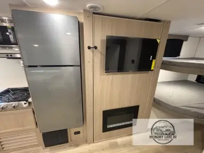 2027 Coachmen COACHMEN RV CLIPPER 262DBS photo 10