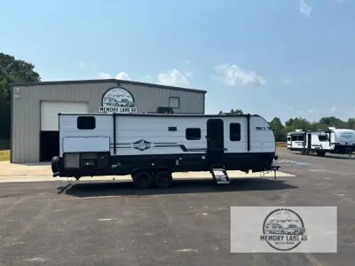 2027 Coachmen COACHMEN RV CLIPPER 262DBS photo 4