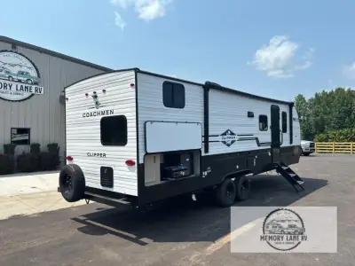 2027 Coachmen COACHMEN RV CLIPPER 262DBS photo 3