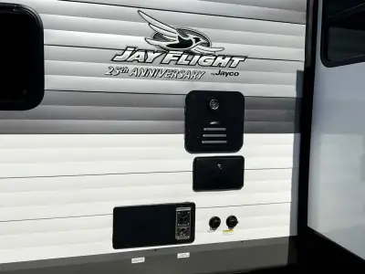 2027 Jayco Jay Flight SLX 262RLS photo 32