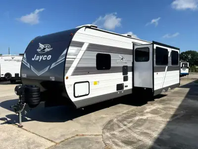 2027 Jayco Jay Flight SLX 262RLS photo 3