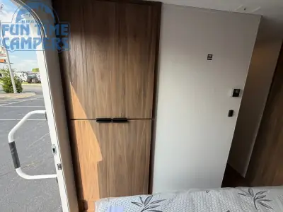2027 Winnebago ACCESS 32BR photo 30