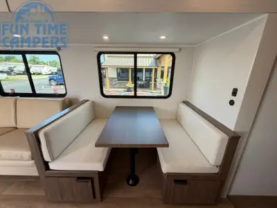 2027 Winnebago ACCESS 32BR photo 14