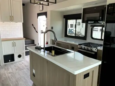 2026 Jayco Eagle 325MKTS photo 24