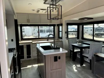 2026 Jayco Eagle 325MKTS photo 8
