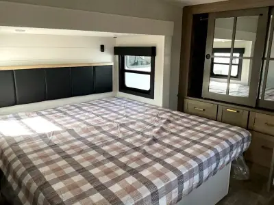 2026 Jayco Eagle 325MKTS photo 19