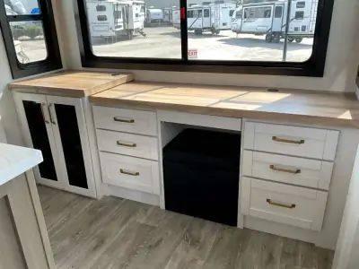 2026 Jayco Eagle 325MKTS photo 15