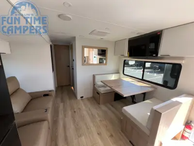 2026 Winnebago THRIVE 24RKS photo 27