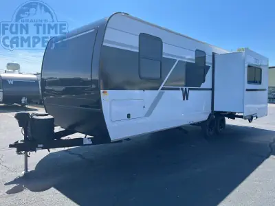 2026 Winnebago THRIVE 24RKS photo 3