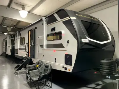 2027 K-Z Connect C282FKK