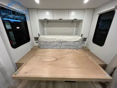 2026 Winnebago THRIVE 22MBH photo 15