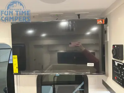 2026 Winnebago THRIVE 22MBH photo 21