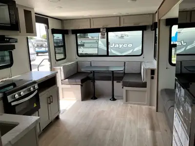 2027 Jayco Jay Feather SL 25RLSL photo 6