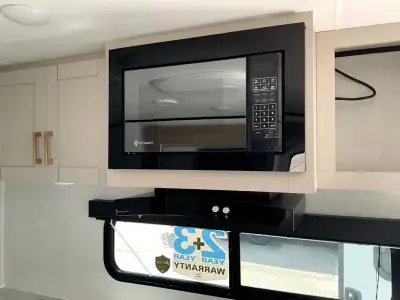 2027 Jayco Jay Feather SL 25RLSL photo 14